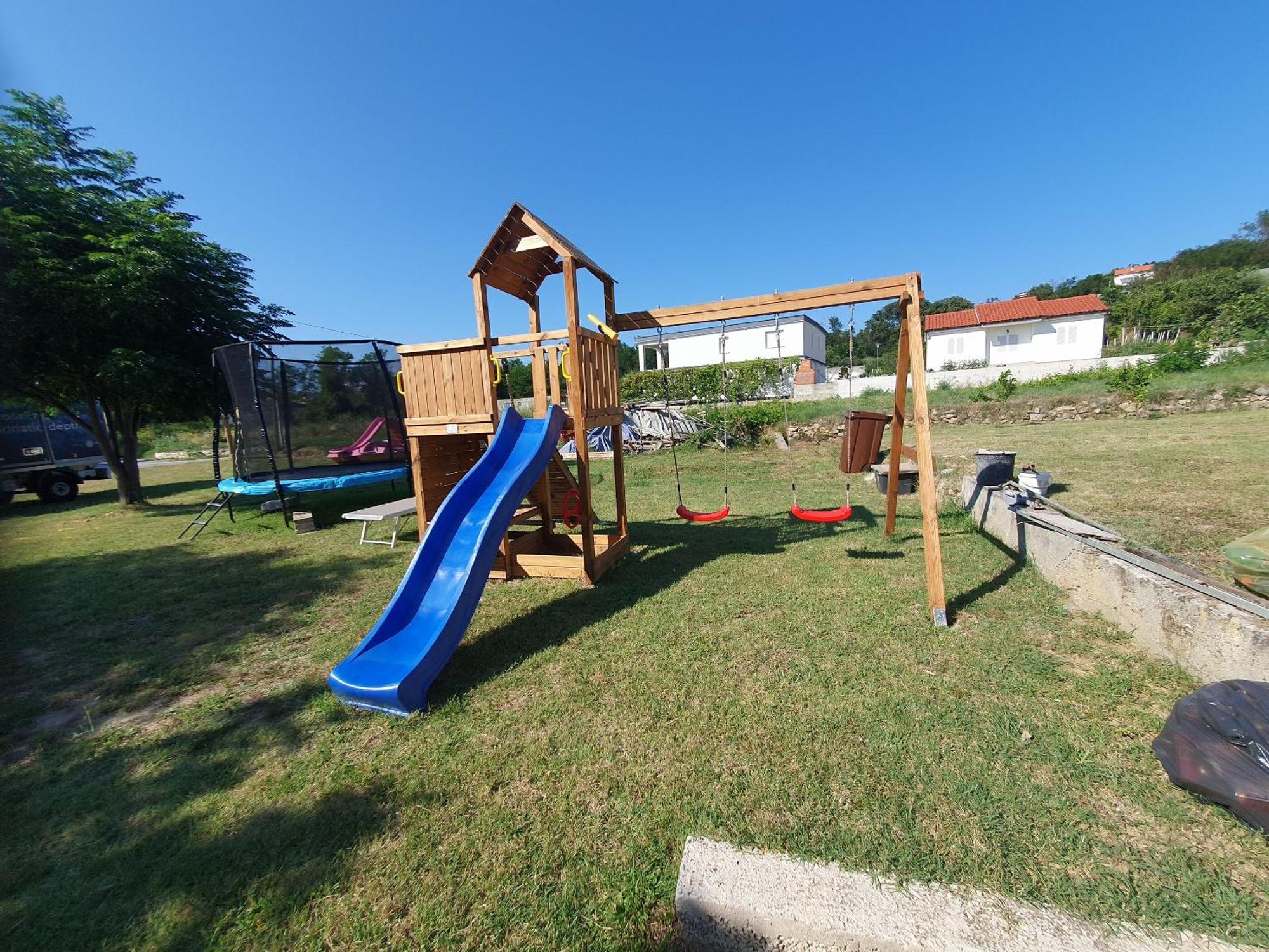 Apartments And Room Ljubica Лопар Екстериор снимка